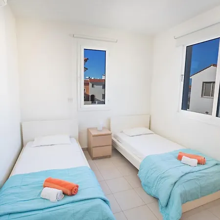 Casa Bianca Villa *